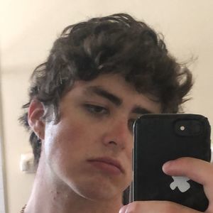 Meet your Posher, Everett